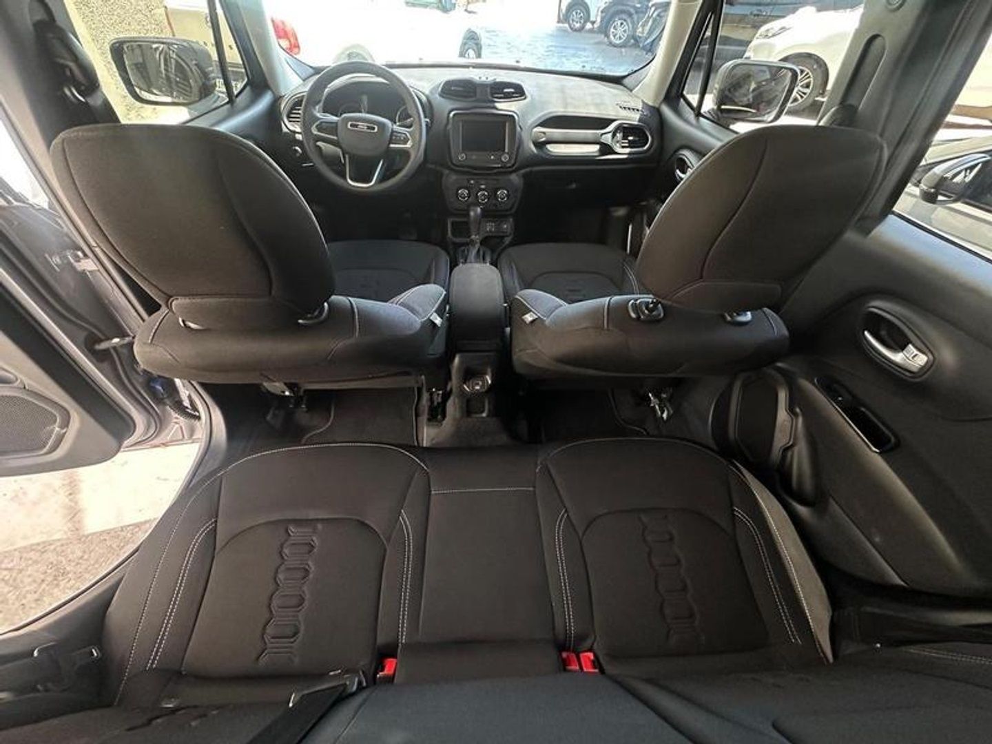 JEEP Renegade Sport 1.3 16v T270 2023 - miniatura 10