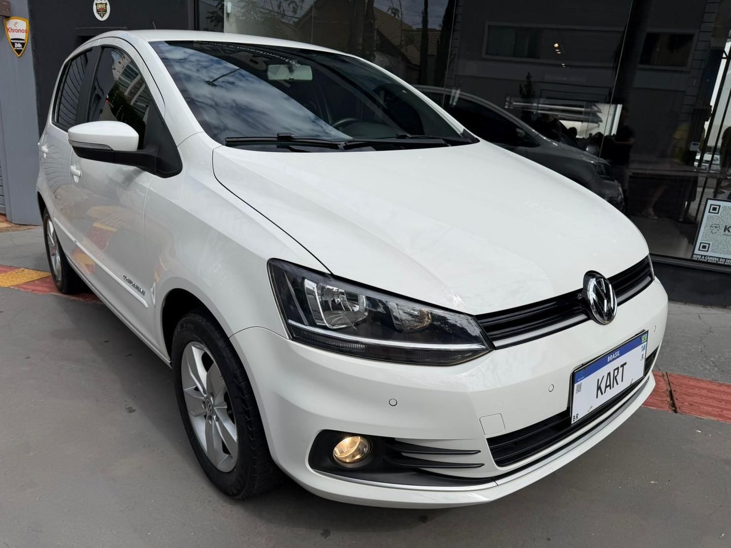 VOLKSWAGEN Fox Comfortline 1.6 4p. 2017 - miniatura 3