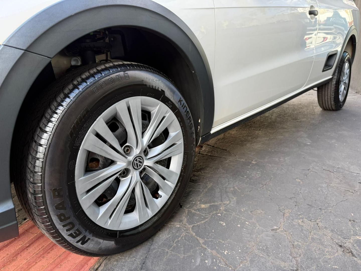 VOLKSWAGEN Saveiro Robust 1.6 C.S. 2023 - miniatura 13