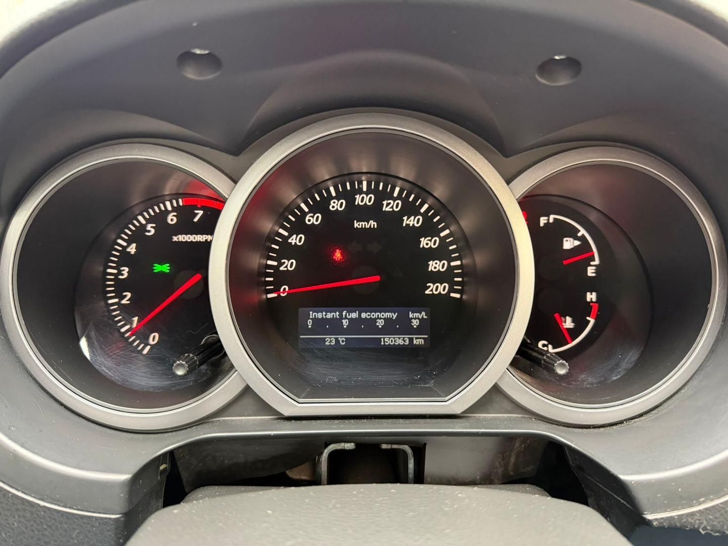 SUZUKI Grand Vitara 2.0 2013 - miniatura 10
