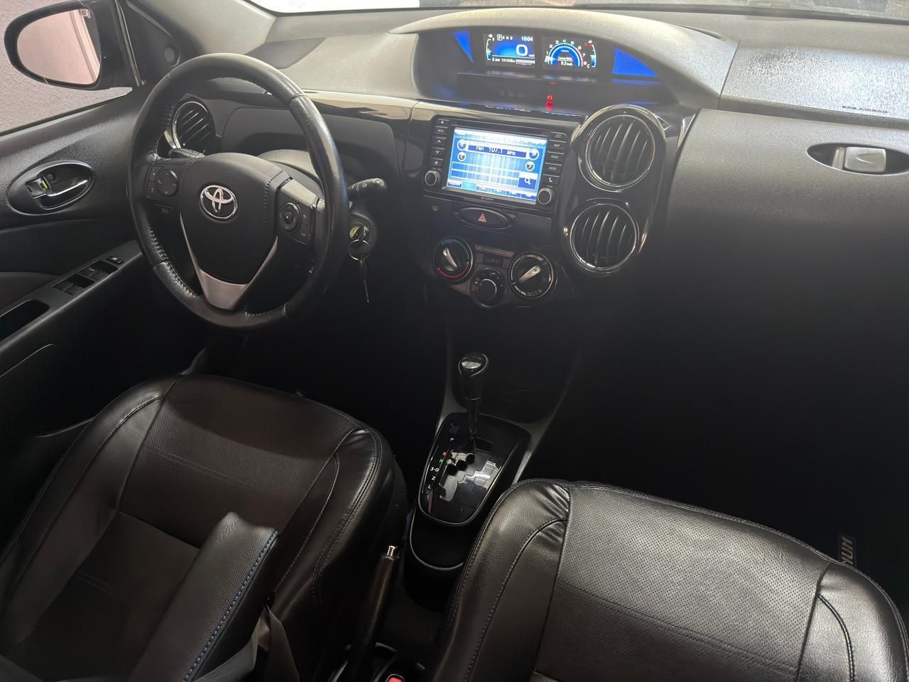 TOYOTA Etios Platinum 1.5 16v 2018 - miniatura 7