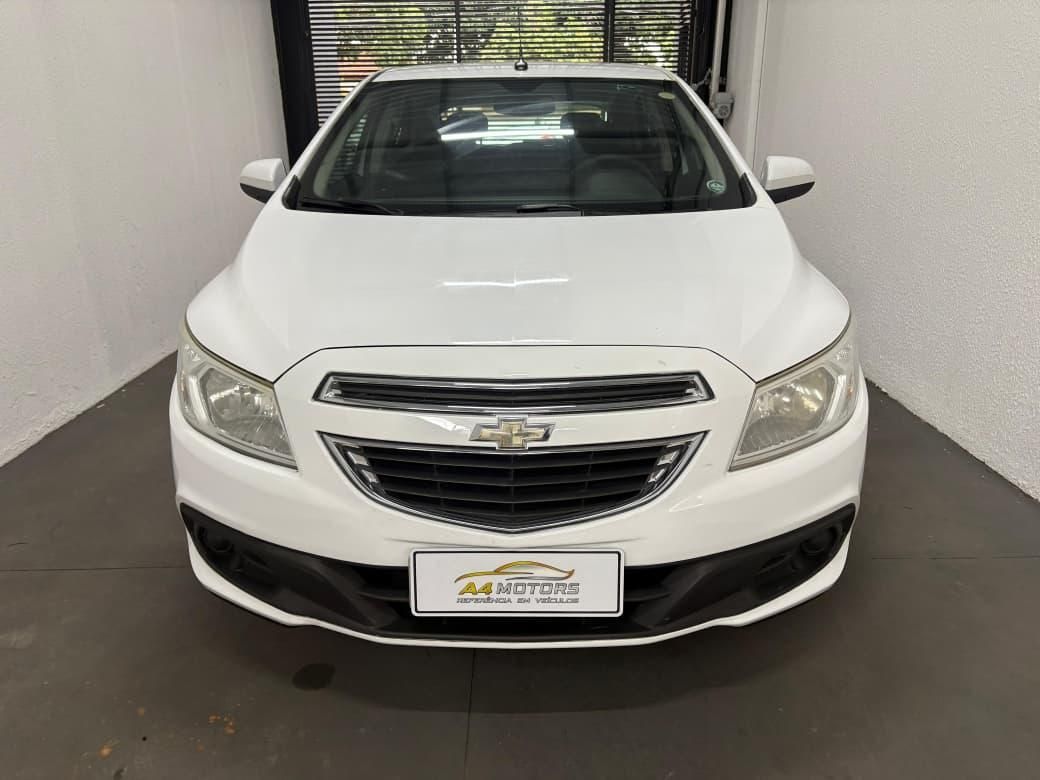 CHEVROLET Onix LT 1.0 2014 - miniatura 5