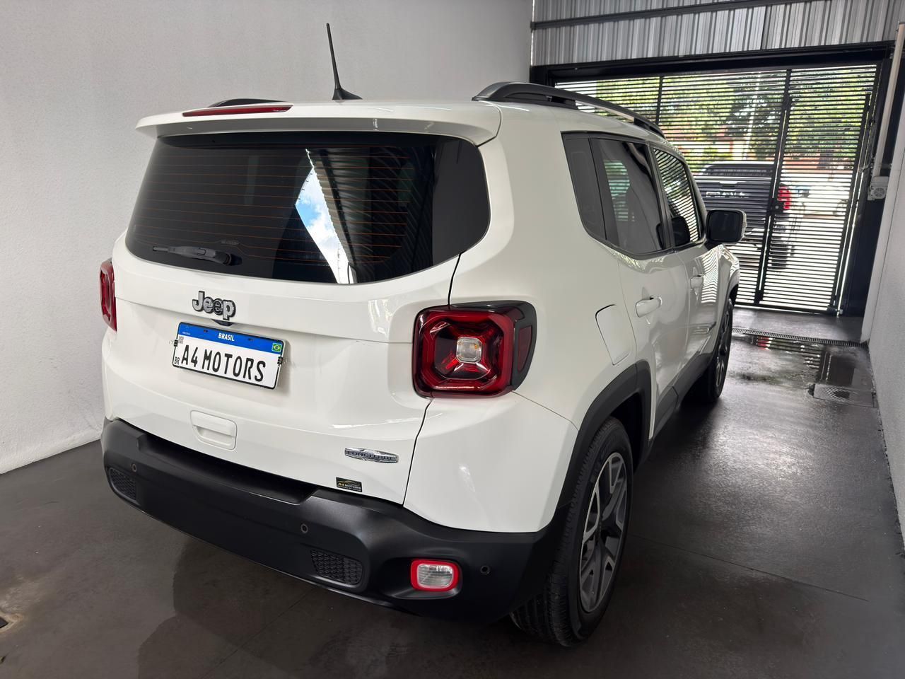 JEEP Renegade Longitude 1.8 16v 2021 - miniatura 4