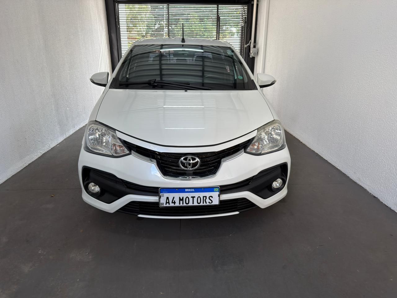 TOYOTA Etios Platinum 1.5 16v 2018 - miniatura 5