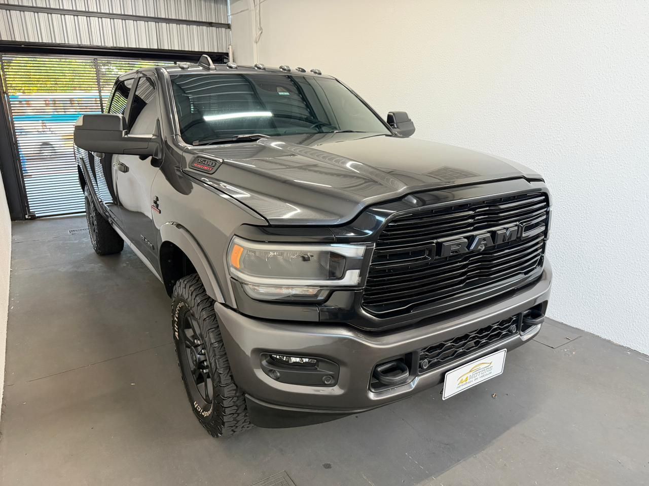 RAM 3500 Laramie 6.7TDi 24v 4X4 C.D. 2022 - miniatura 2