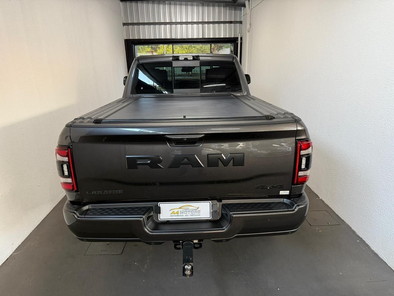 RAM 3500 Laramie 6.7TDi 24v 4X4 C.D. 2022 - miniatura 6