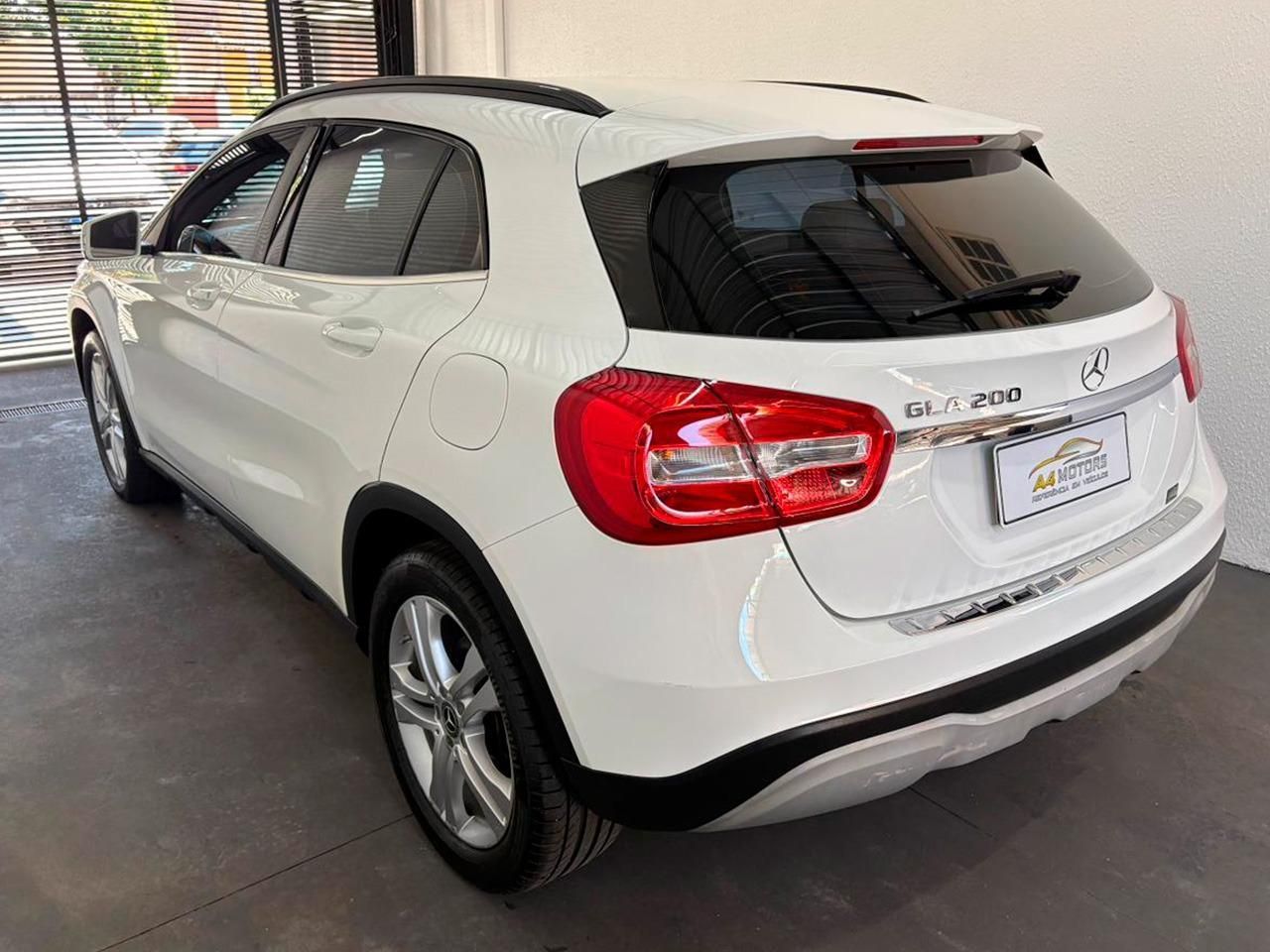 MERCEDES-BENZ GLA 200 Style 1.6T 16v 2018 - miniatura 3