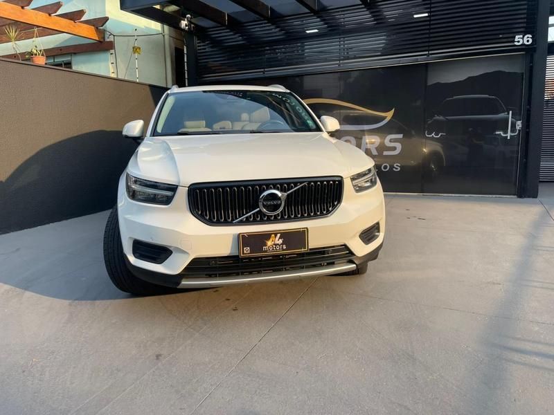 VOLVO XC40 T-5 Momentum 2.0T 16v AWD 2020 - miniatura 3