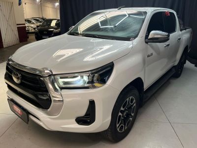 TOYOTA Hilux SRX D4-D 2.8TDi 16v 4X4 C.D. 2023 - miniatura 3