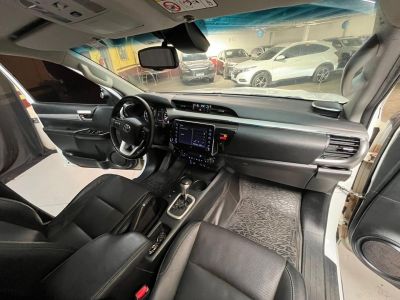 TOYOTA Hilux SRX D4-D 2.8TDi 16v 4X4 C.D. 2023 - miniatura 11