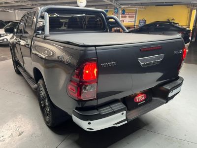 TOYOTA Hilux SR D4-D 2.8TDi 16v 4X4 C.D. 2024 - miniatura 4