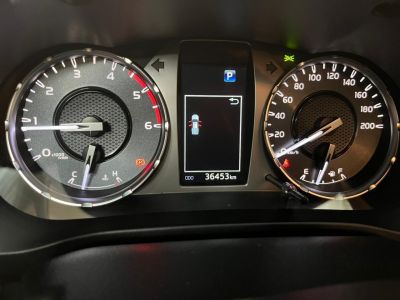 TOYOTA Hilux SR D4-D 2.8TDi 16v 4X4 C.D. 2024 - miniatura 8