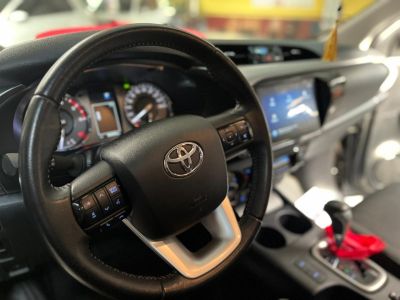 TOYOTA Hilux SR D4-D 2.8TDi 16v 4X4 C.D. 2024 - miniatura 9