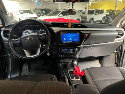 TOYOTA Hilux SR D4-D 2.8TDi 16v 4X4 C.D. 2024 - miniatura 13