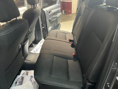TOYOTA Hilux SR D4-D 2.8TDi 16v 4X4 C.D. 2024 - miniatura 16