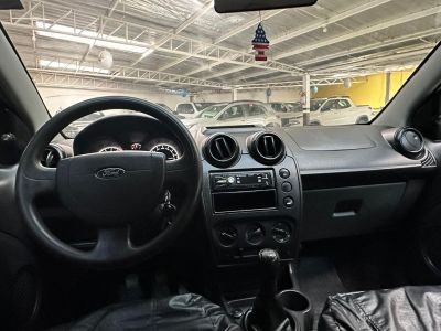 FORD Fiesta Hatch 1.6 4p. 2011 - miniatura 8