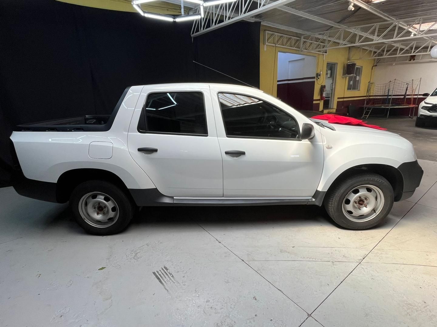 RENAULT Duster Oroch Pro 1.6 16v 2025 - miniatura 5