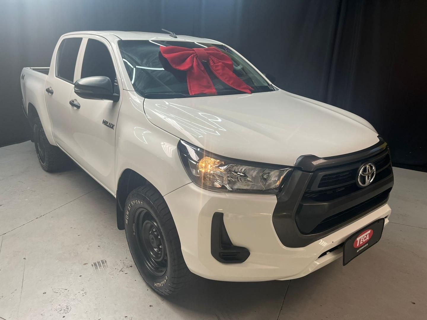 Vista principal de TOYOTA Hilux D4-D 2.8TDi 16v 4X4 C.D. 2025