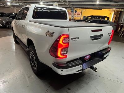 TOYOTA Hilux SRX D4-D 2.8TDi 16v 4X4 C.D. 2023 - miniatura 5