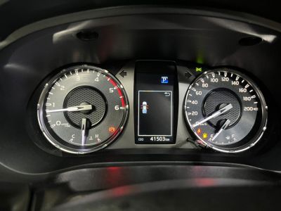 TOYOTA Hilux SRX D4-D 2.8TDi 16v 4X4 C.D. 2023 - miniatura 9