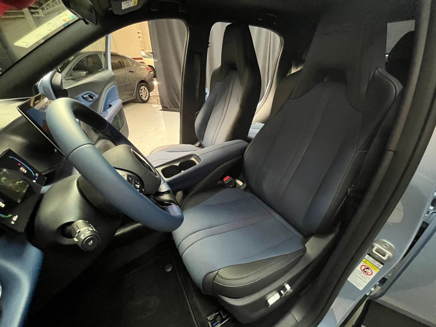 BYD Dolphin Mini GS EV 2027 - miniatura 12