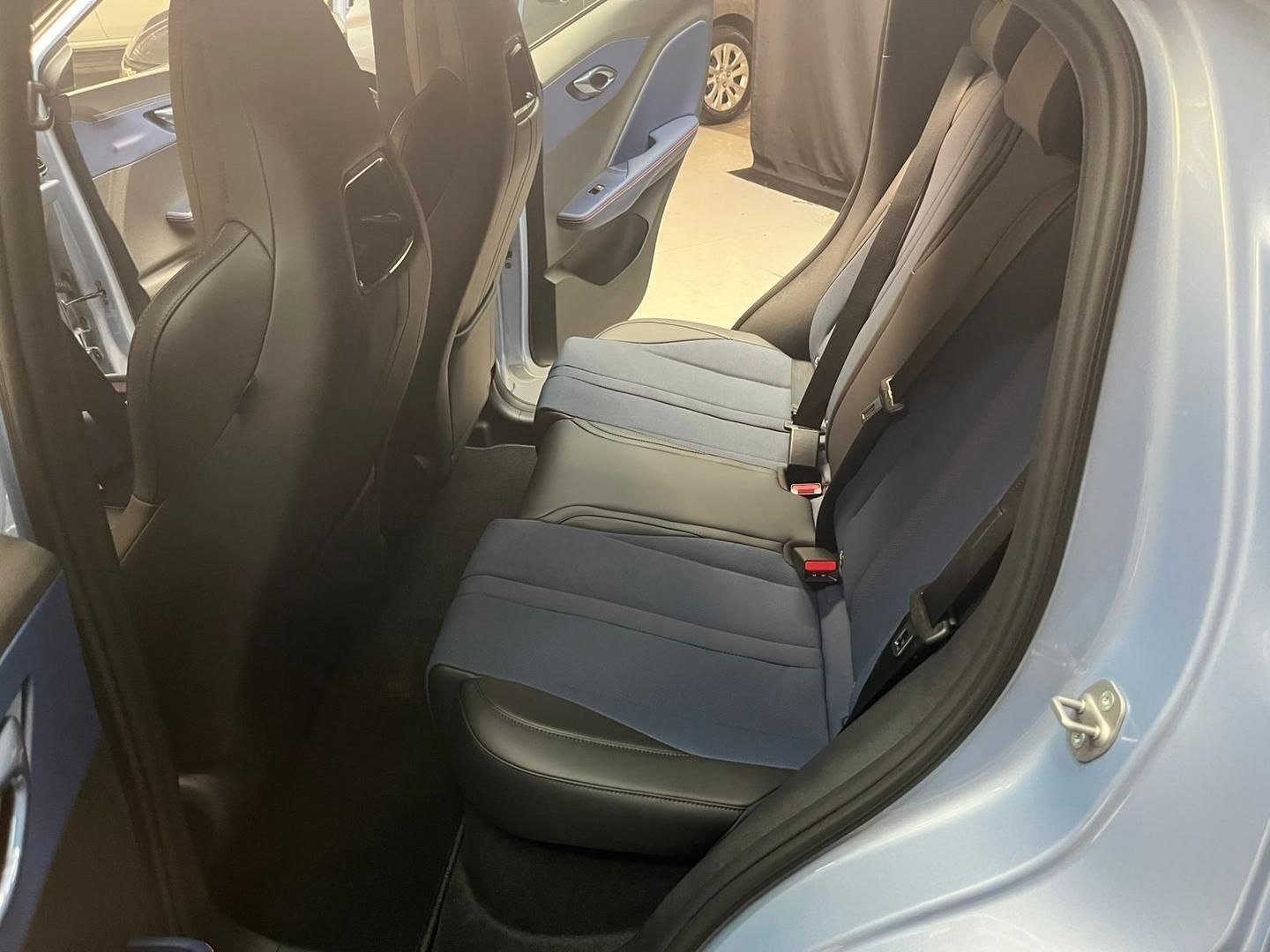 BYD Dolphin Mini GS EV 2027 - miniatura 18