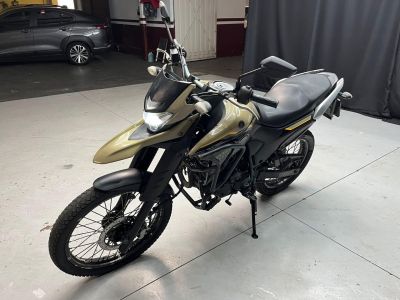 YAMAHA XTZ 250 Lander 2023 - miniatura 4