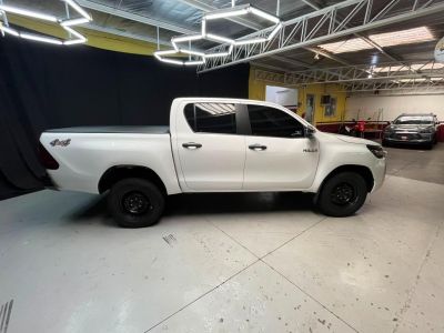 TOYOTA Hilux D4-D 2.8TDi 16v 4X4 C.D. 2024 - miniatura 8