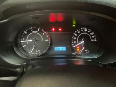 TOYOTA Hilux D4-D 2.8TDi 16v 4X4 C.D. 2024 - miniatura 9