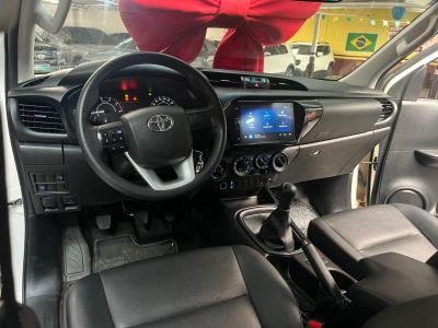 TOYOTA Hilux D4-D 2.8TDi 16v 4X4 C.D. 2024 - miniatura 10