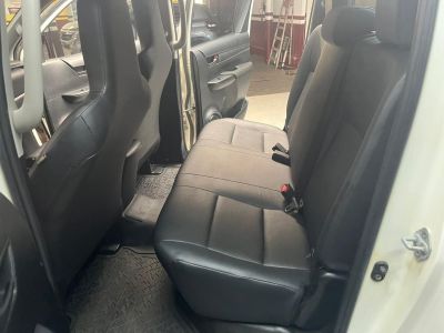 TOYOTA Hilux D4-D 2.8TDi 16v 4X4 C.D. 2024 - miniatura 14