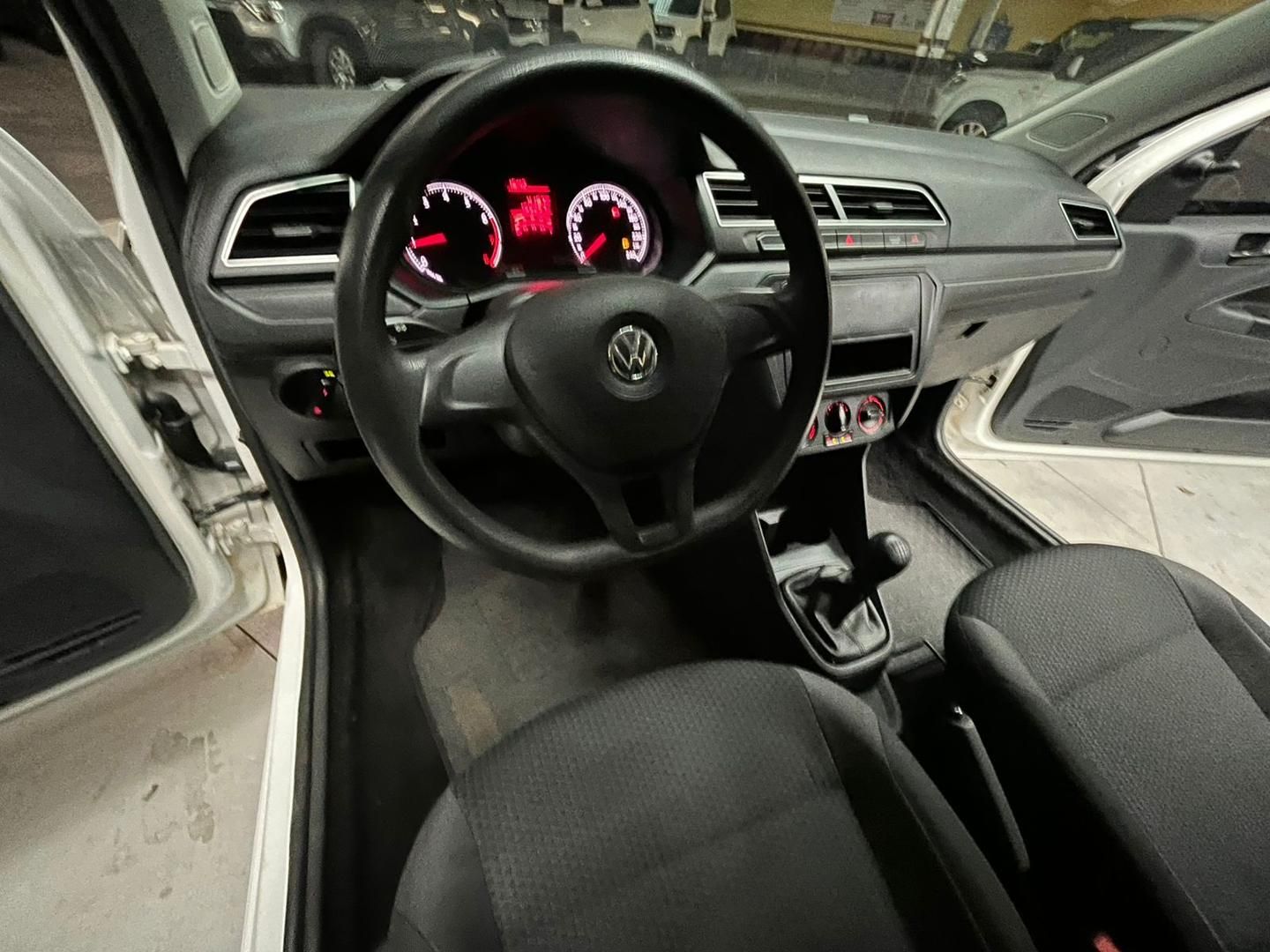 VOLKSWAGEN Saveiro Robust 1.6 C.S. 2023 - miniatura 9