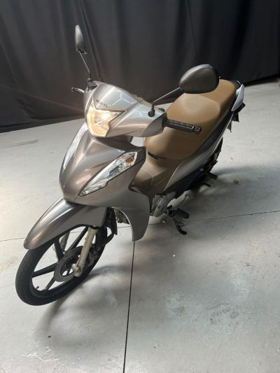 HONDA Biz 125i 2019 - miniatura 4