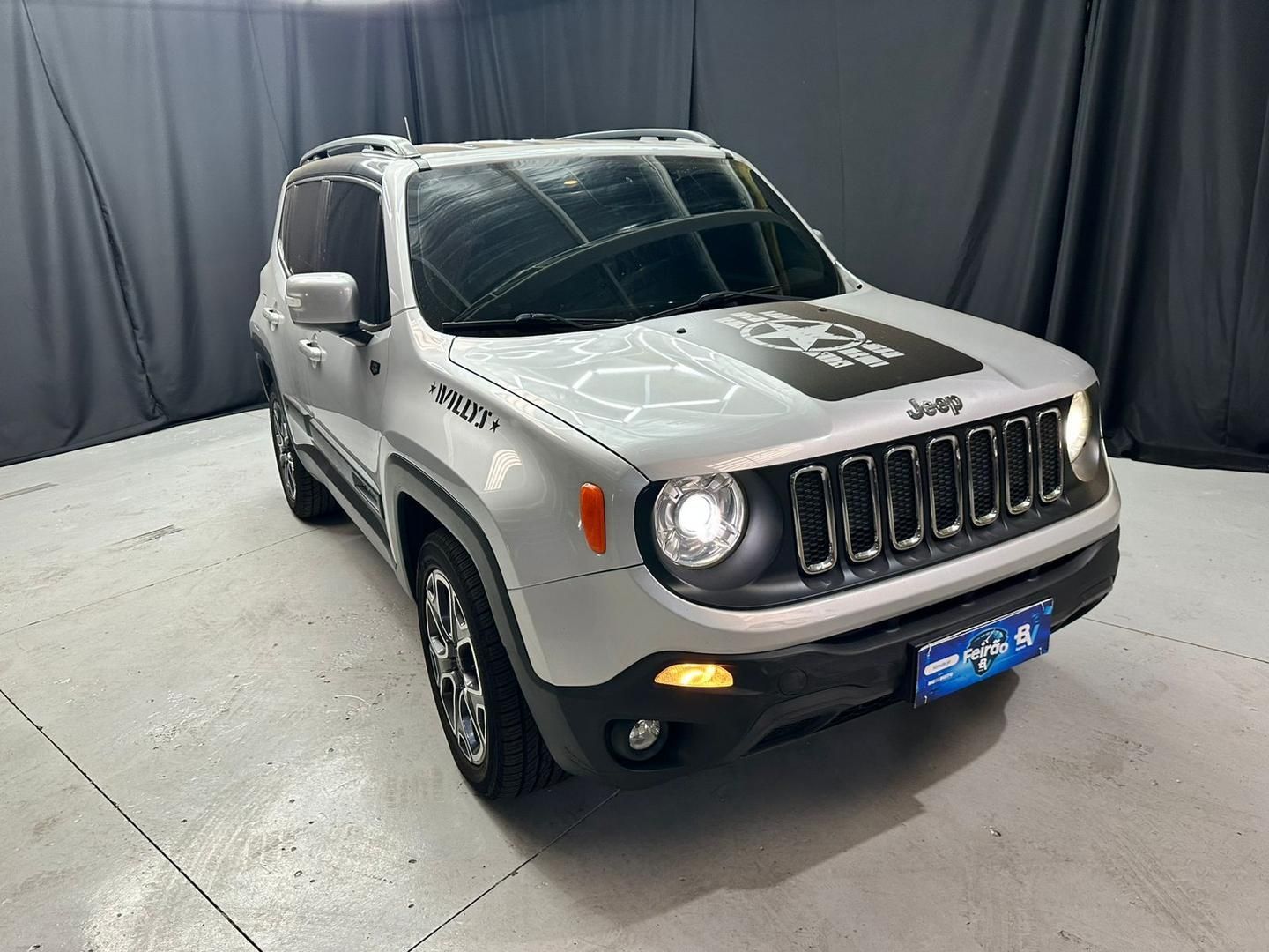 Vista principal de JEEP Renegade Longitude 2.0TDi 16v 4x4 2016