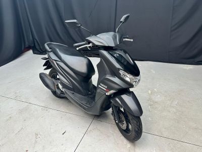 YAMAHA Fluo 125 2025