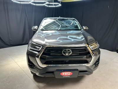 TOYOTA Hilux SRX D4-D 2.8TDi 16v 4X4 C.D. 2022 - miniatura 2