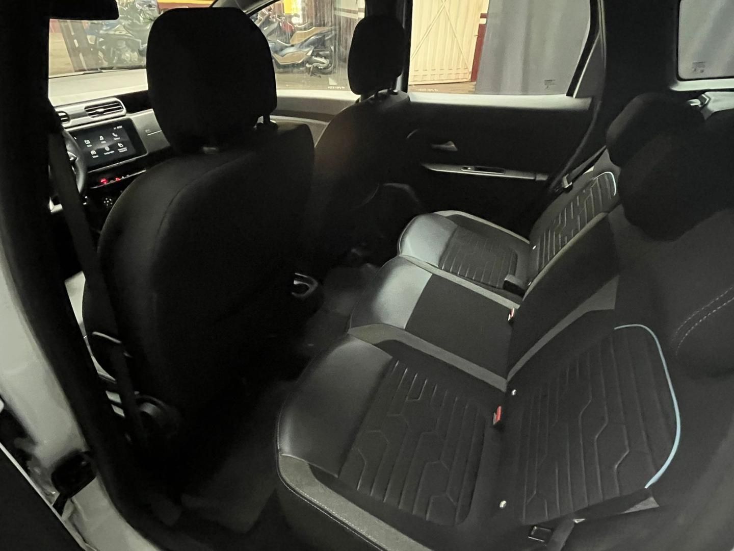 RENAULT Duster Intense 1.6 16v 2023 - miniatura 11