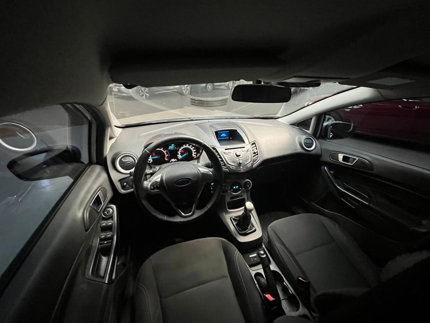 FORD Fiesta Hatch SE 1.6 16v 2016 - miniatura 13