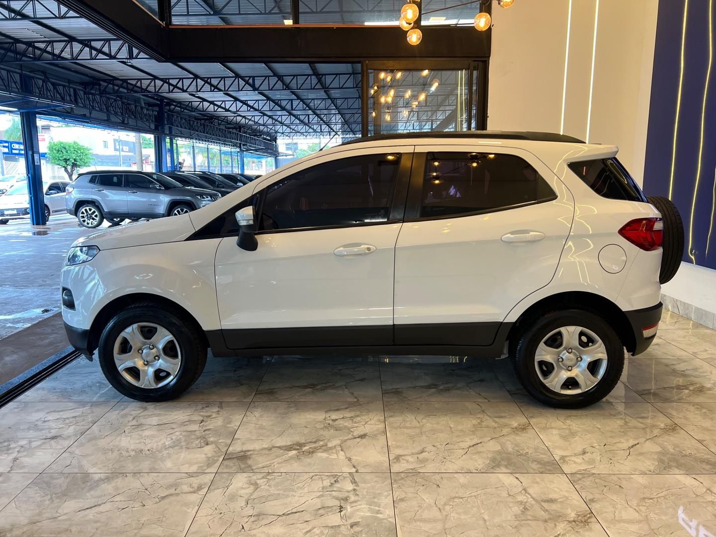 FORD EcoSport SE 1.6 16v 2017 - miniatura 4