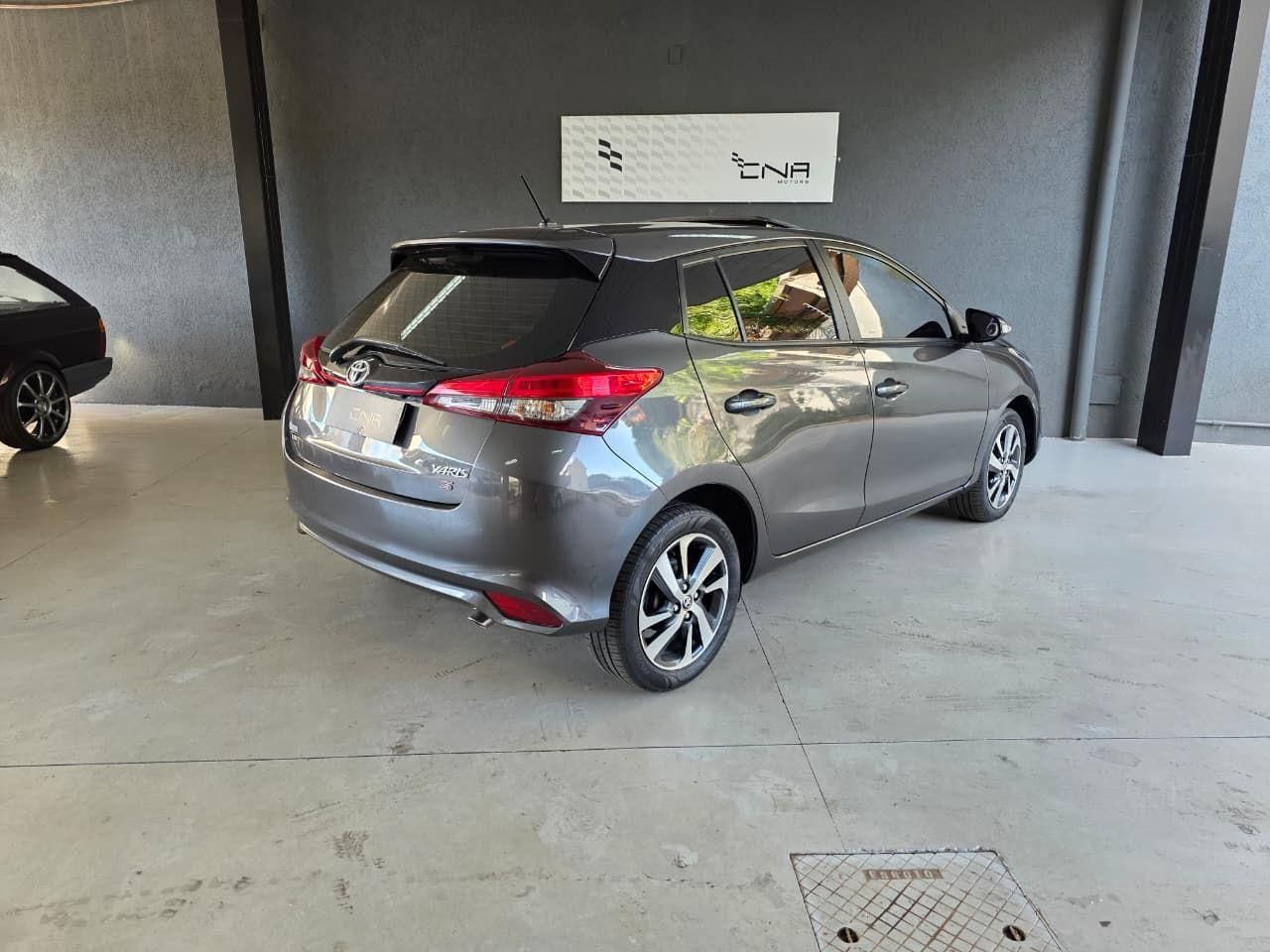 TOYOTA Yaris Hatch S 1.5 16v 2021 - miniatura 6