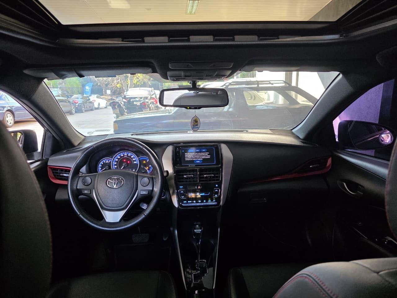 TOYOTA Yaris Hatch S 1.5 16v 2021 - miniatura 12