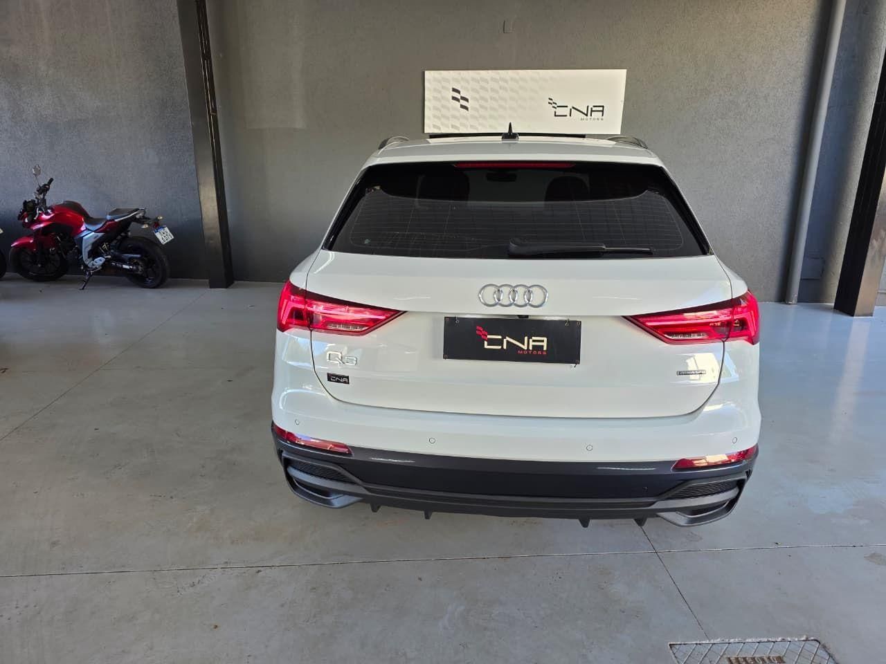 AUDI Q3 Performance Black 2.0 TFSi 16v Quattro 2024 - miniatura 8