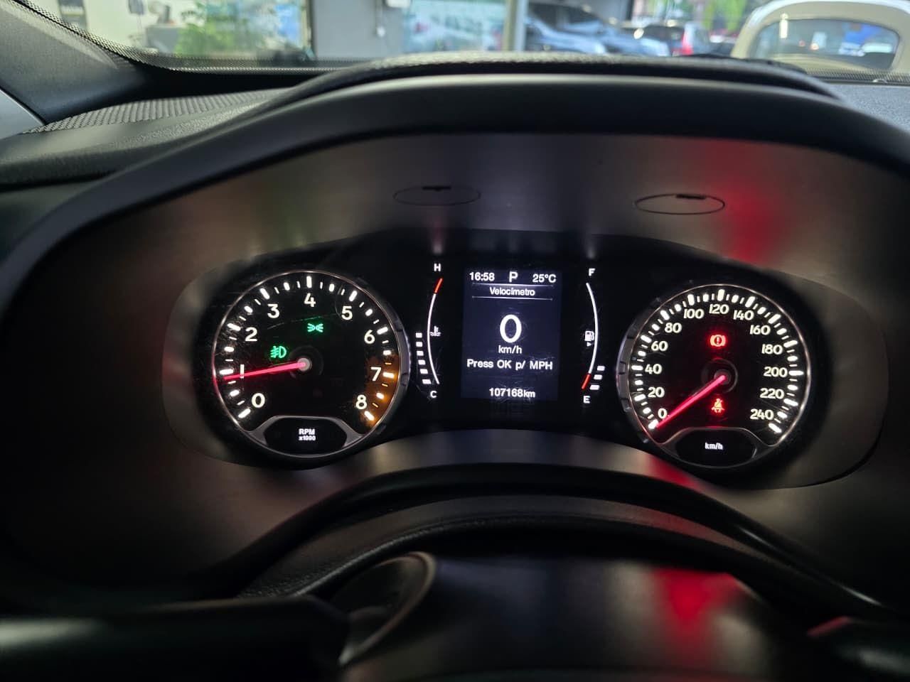 JEEP Renegade Longitude 1.8 16v 2020 - miniatura 10