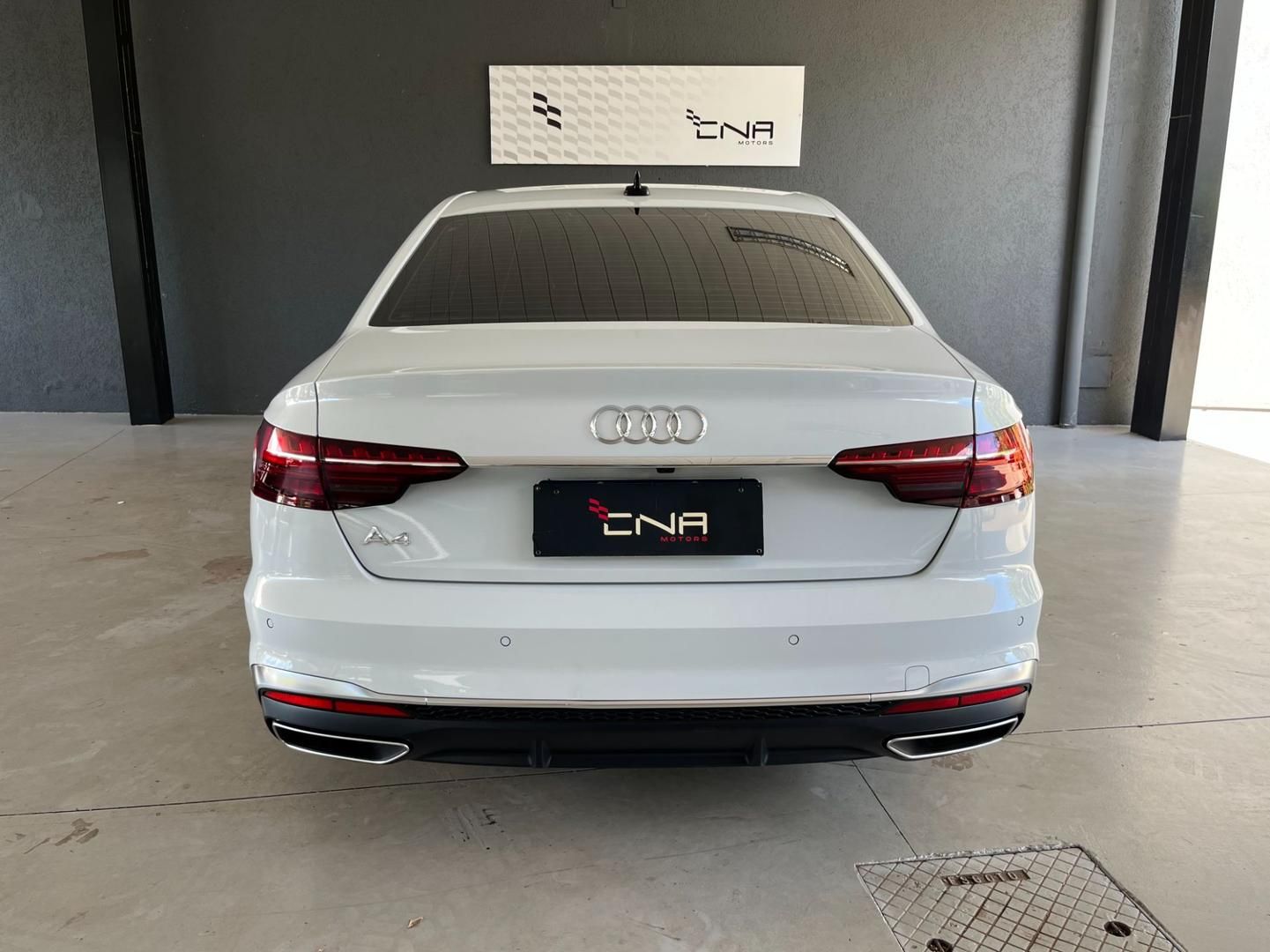 AUDI A4 Prestige Plus 2.0 TFSi 16v 2021 - miniatura 16