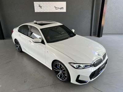 BMW 320i M Sport 2.0T 16v 2023 - miniatura 3