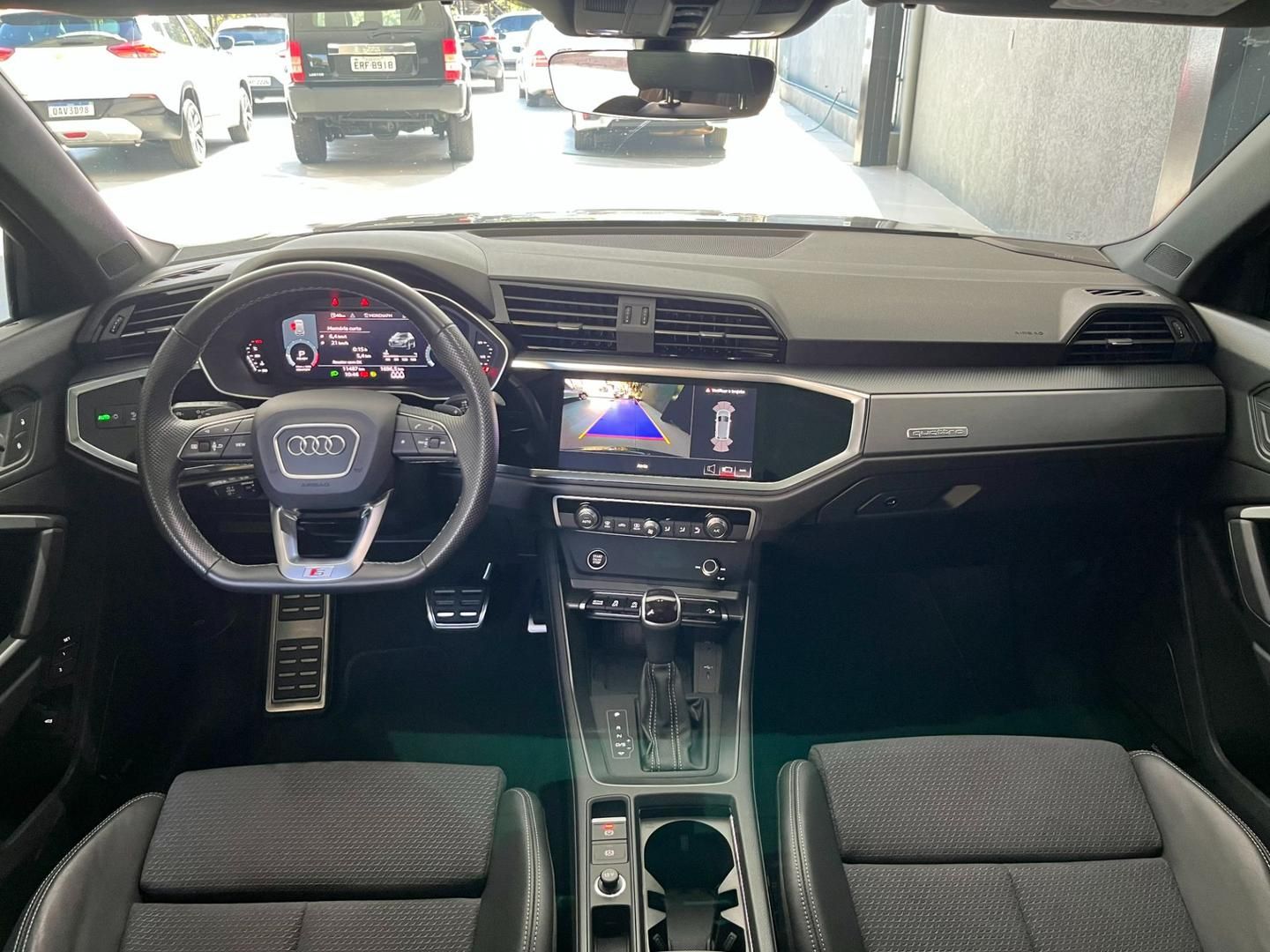 AUDI Q3 Performance Black 2.0 TFSi 16v Quattro 2024 - miniatura 9