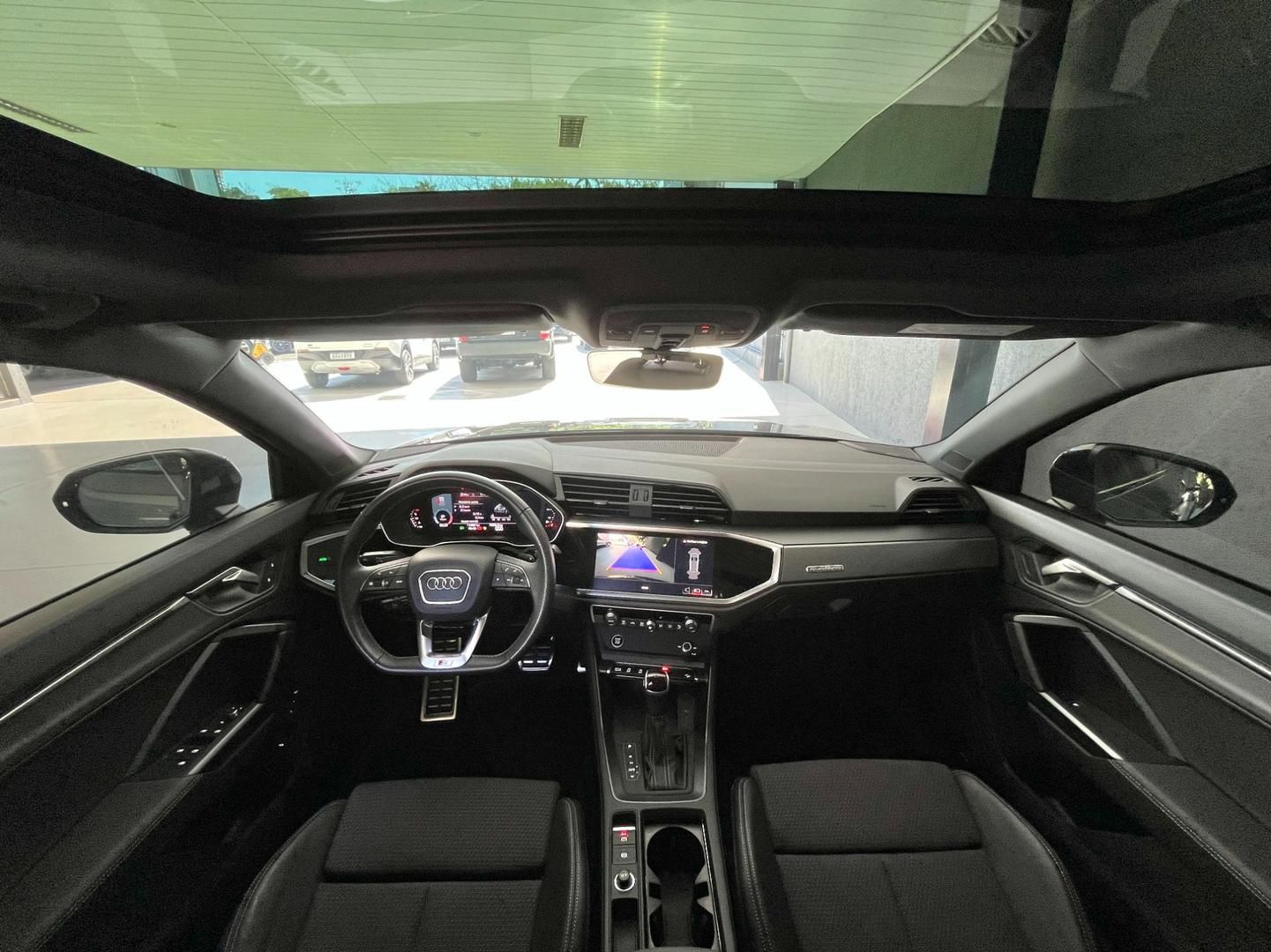 AUDI Q3 Performance Black 2.0 TFSi 16v Quattro 2024 - miniatura 13