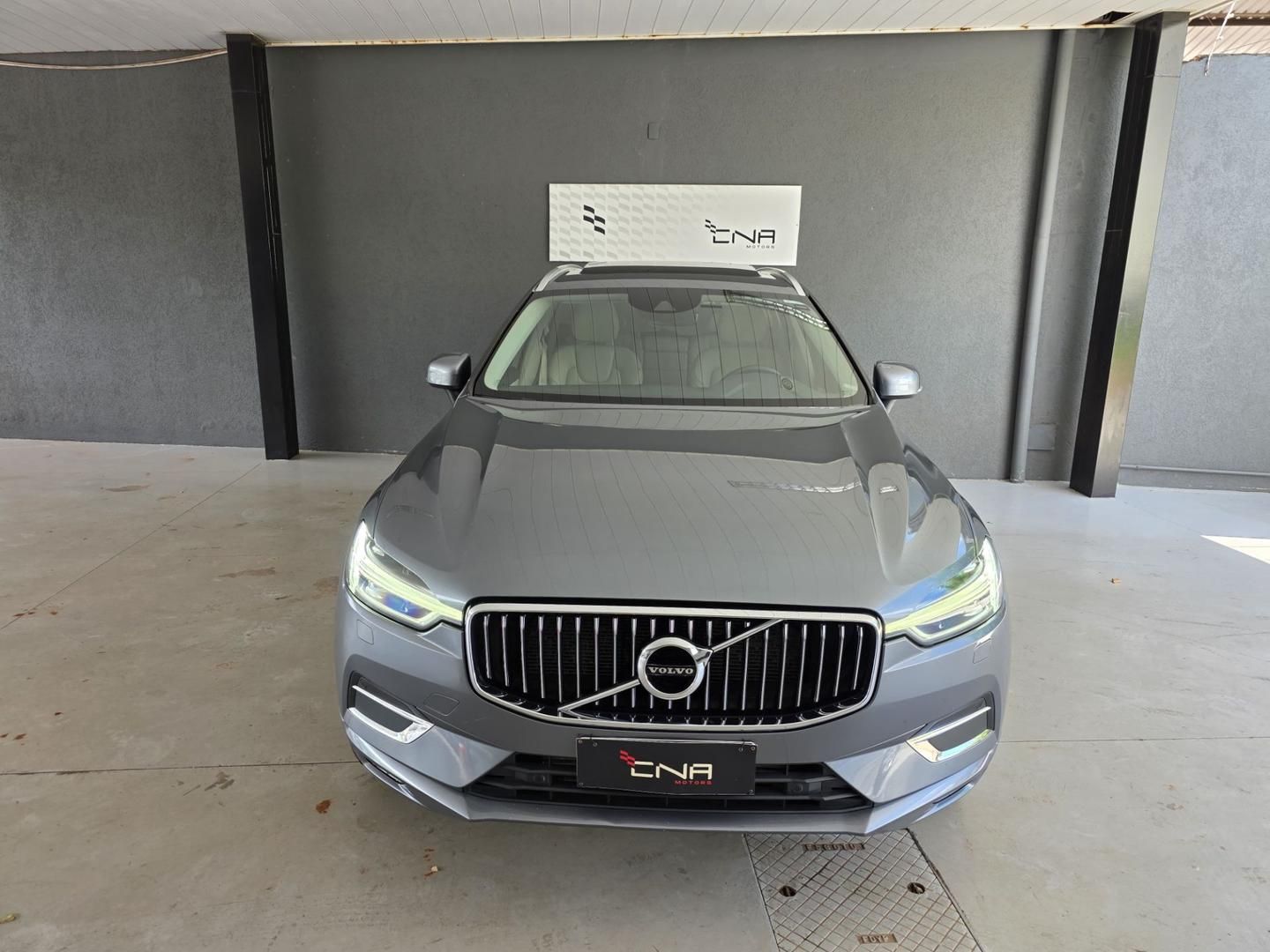 VOLVO XC60 T-5 Inscription 2.0T 16v 2018 - miniatura 8