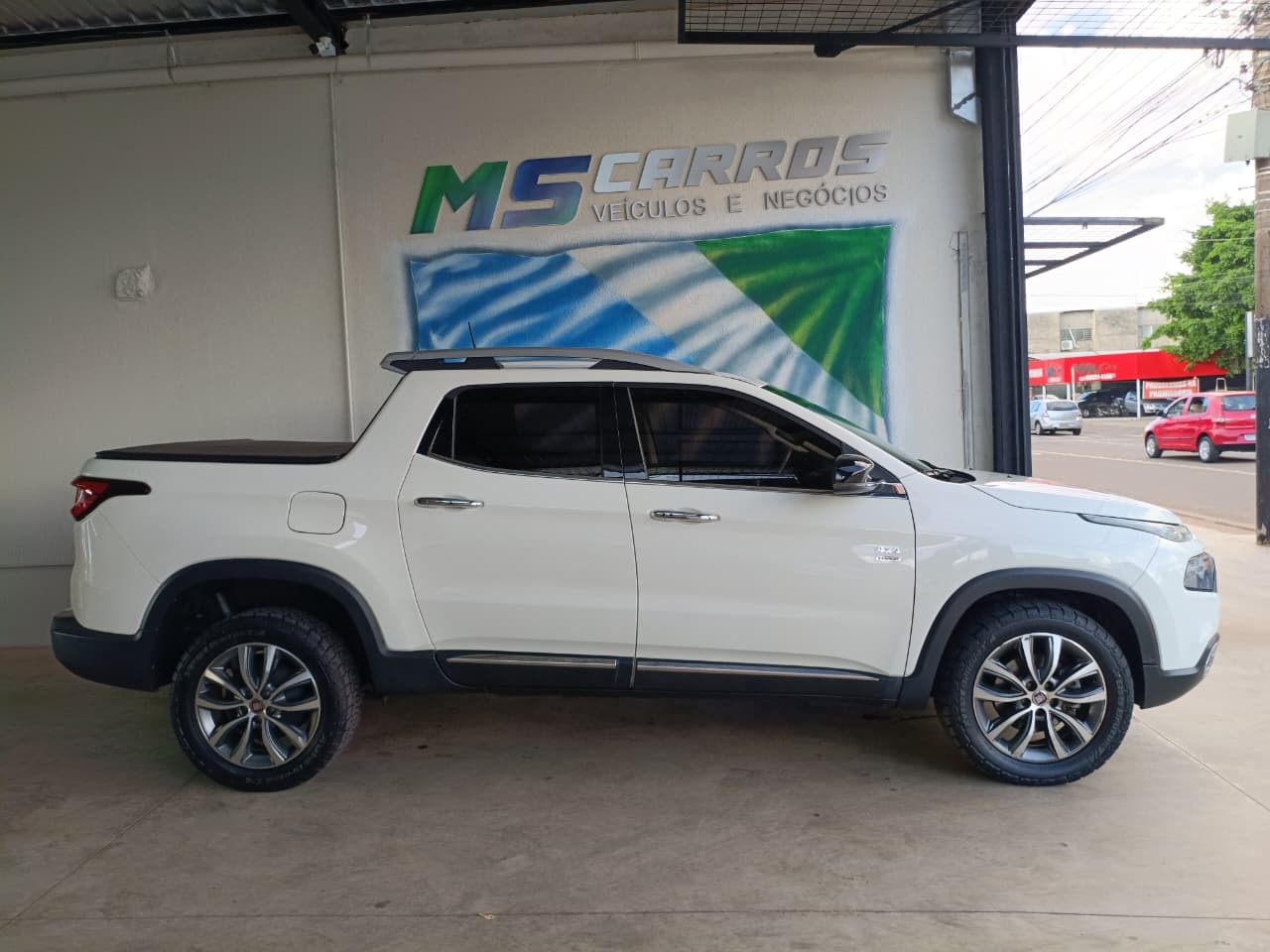 FIAT Toro Volcano 2.0TDi 16v 4x4 2019 - miniatura 3