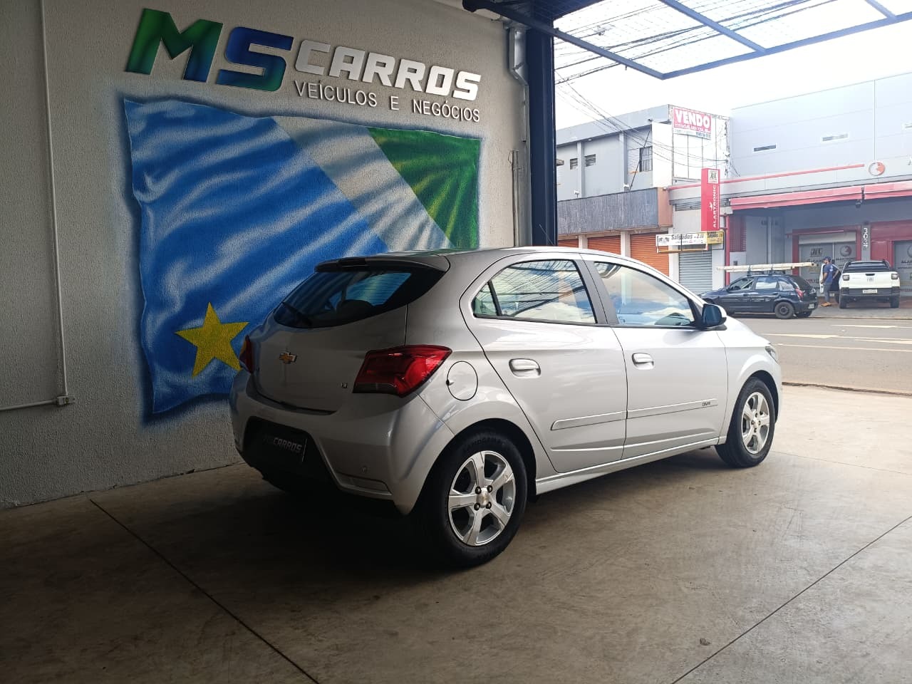 CHEVROLET Onix LT 1.4 2019 - miniatura 4